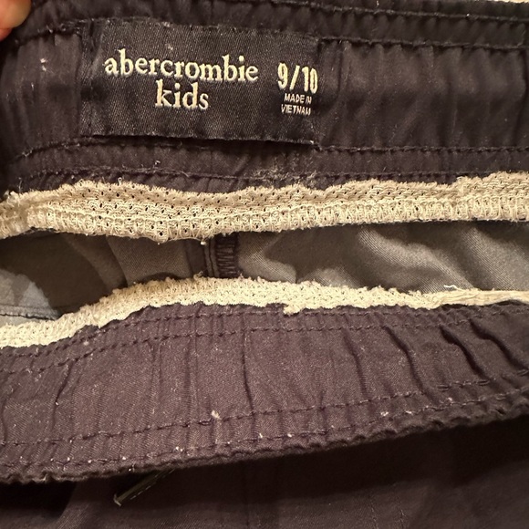 Abercrombie Youth (9-10) Shorts - Picture 3 of 3